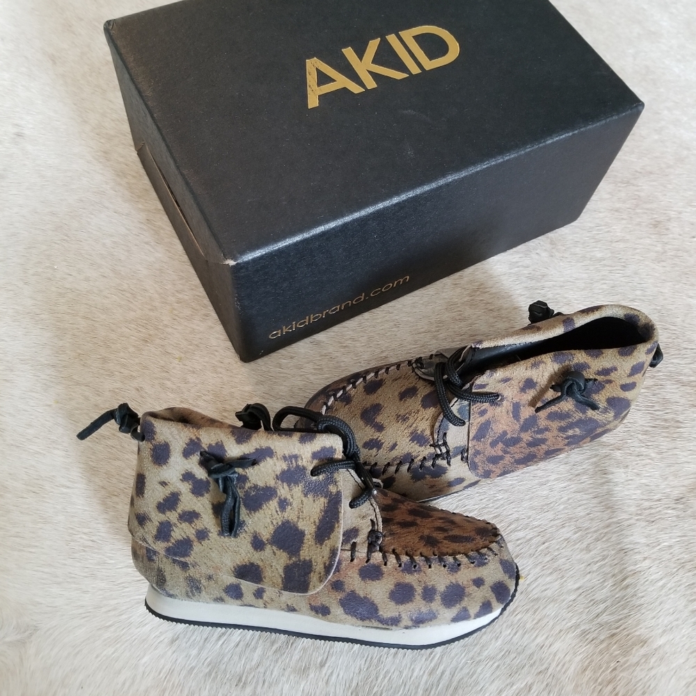 Stylish Akid "The Stone" Leopard Toddler Shoes